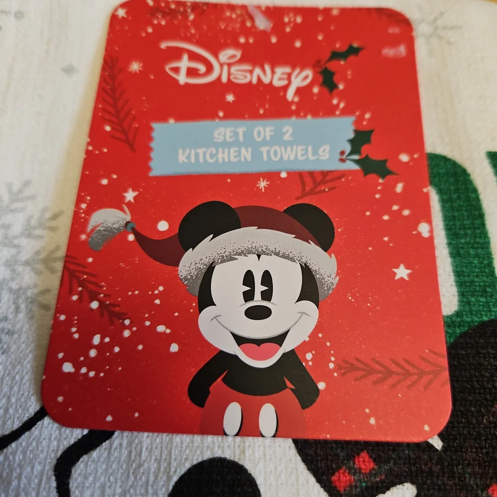 Disney Mickey Mouse & Friends Set Of 2 Hand Kitchen Towels Christmas Holiday